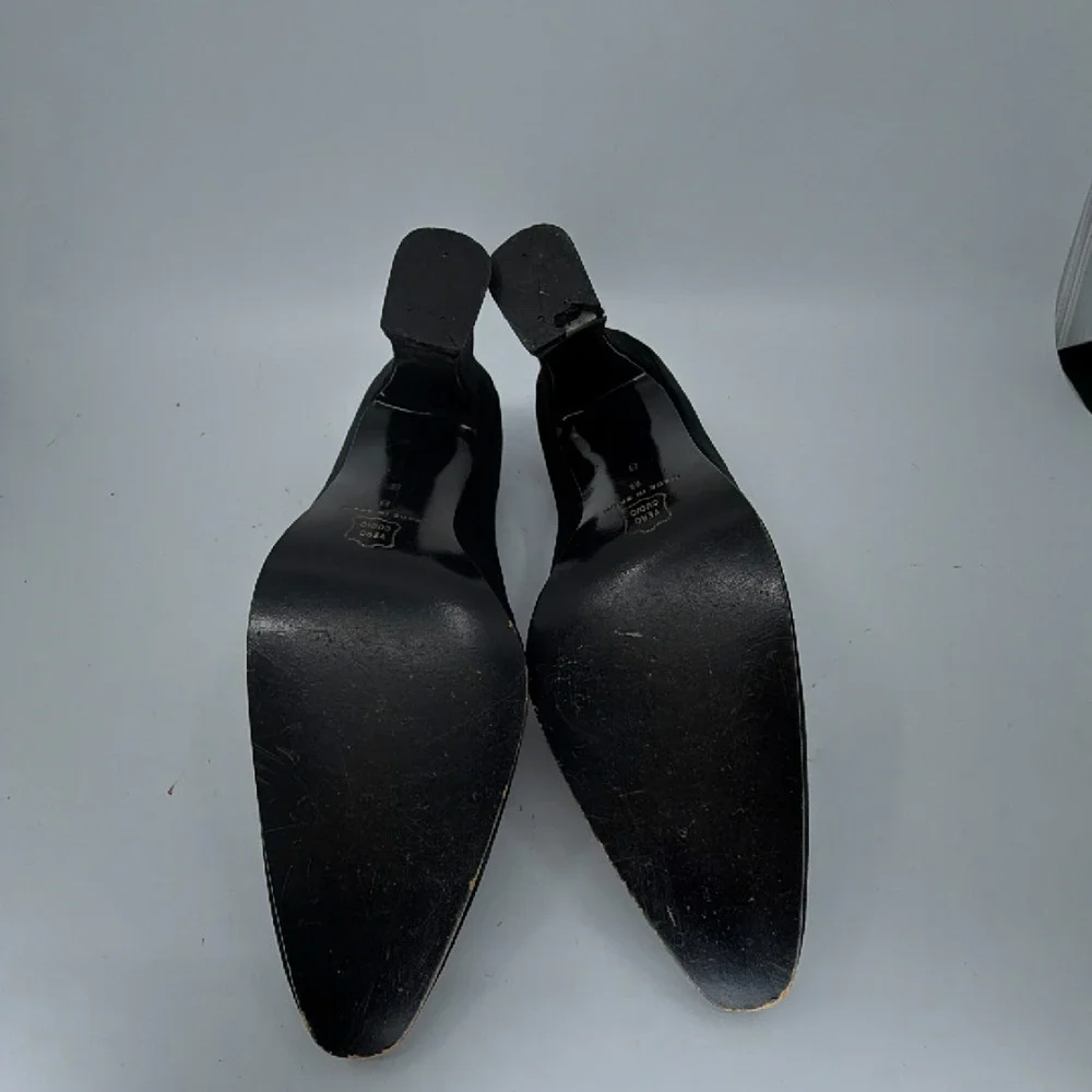 DKNY Vintage Flared Heel Black Velvet 8 Pump